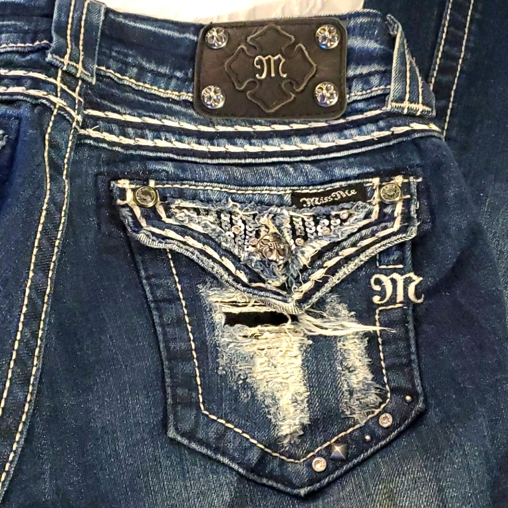 Blinged out size 27 miss me bootcut jeans